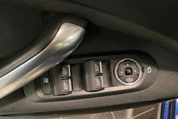 Sininen Ford Mondeo 2011 kuva 13.