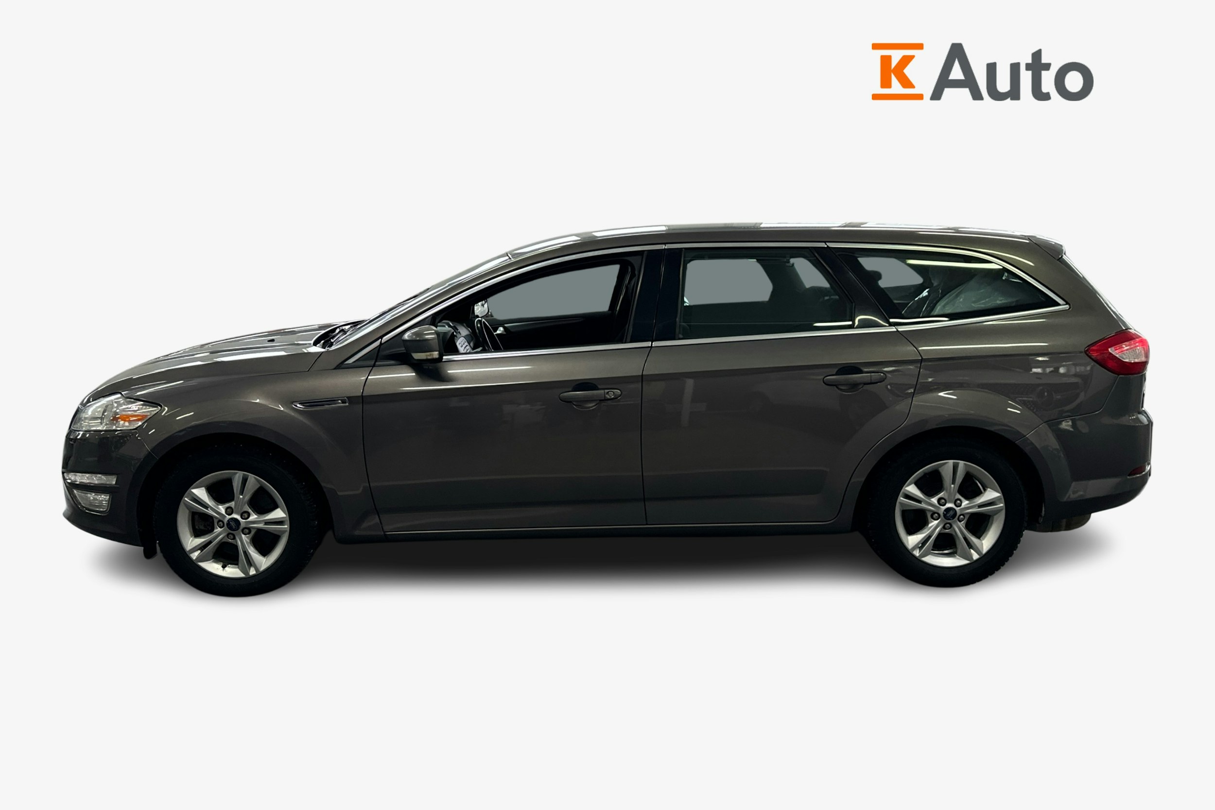 ruskea (beige) Ford Mondeo 2012 kuva 5.