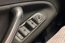harmaa Ford Mondeo 2012 kuva 16.