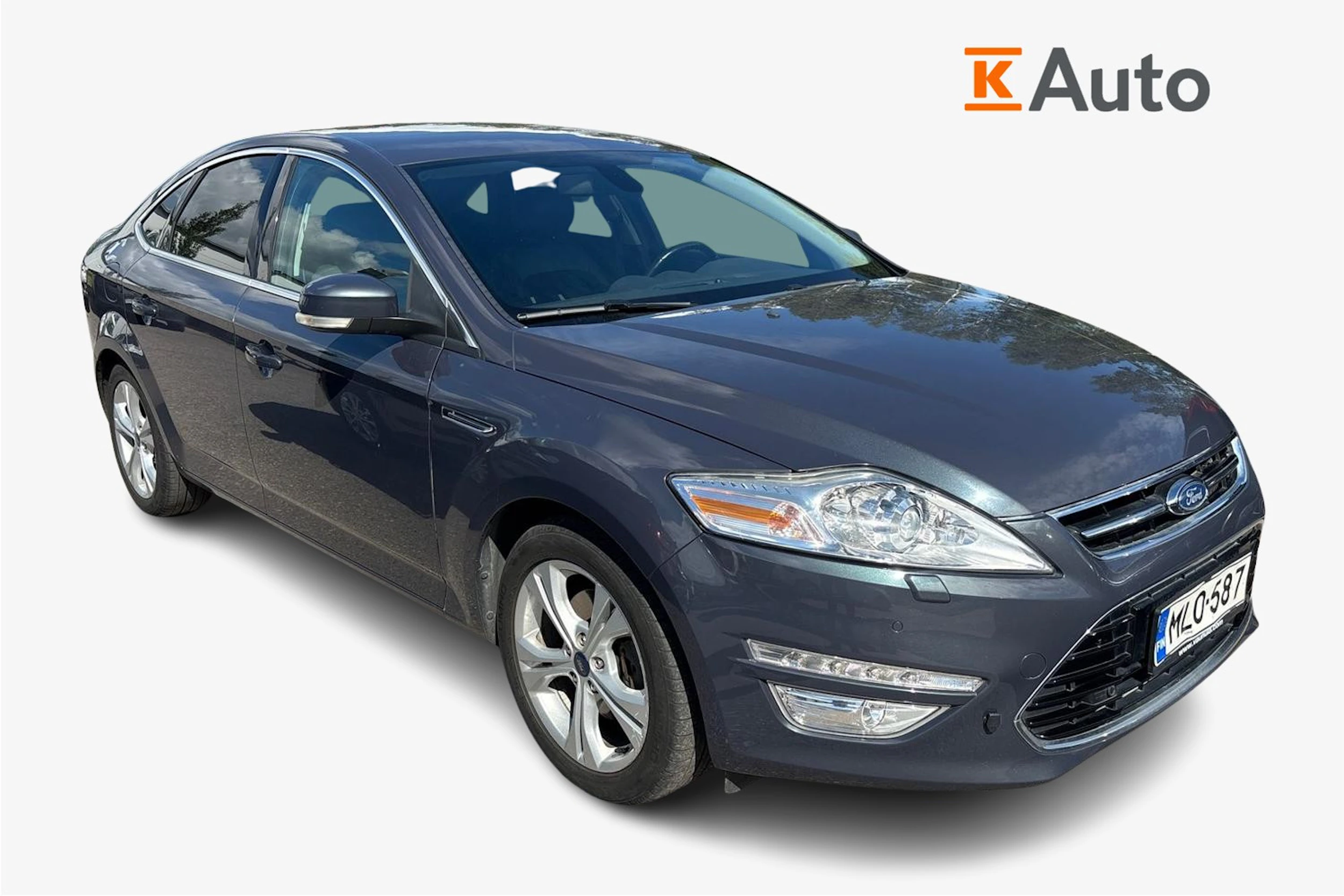 harmaa Ford Mondeo 2013 kuva 1.