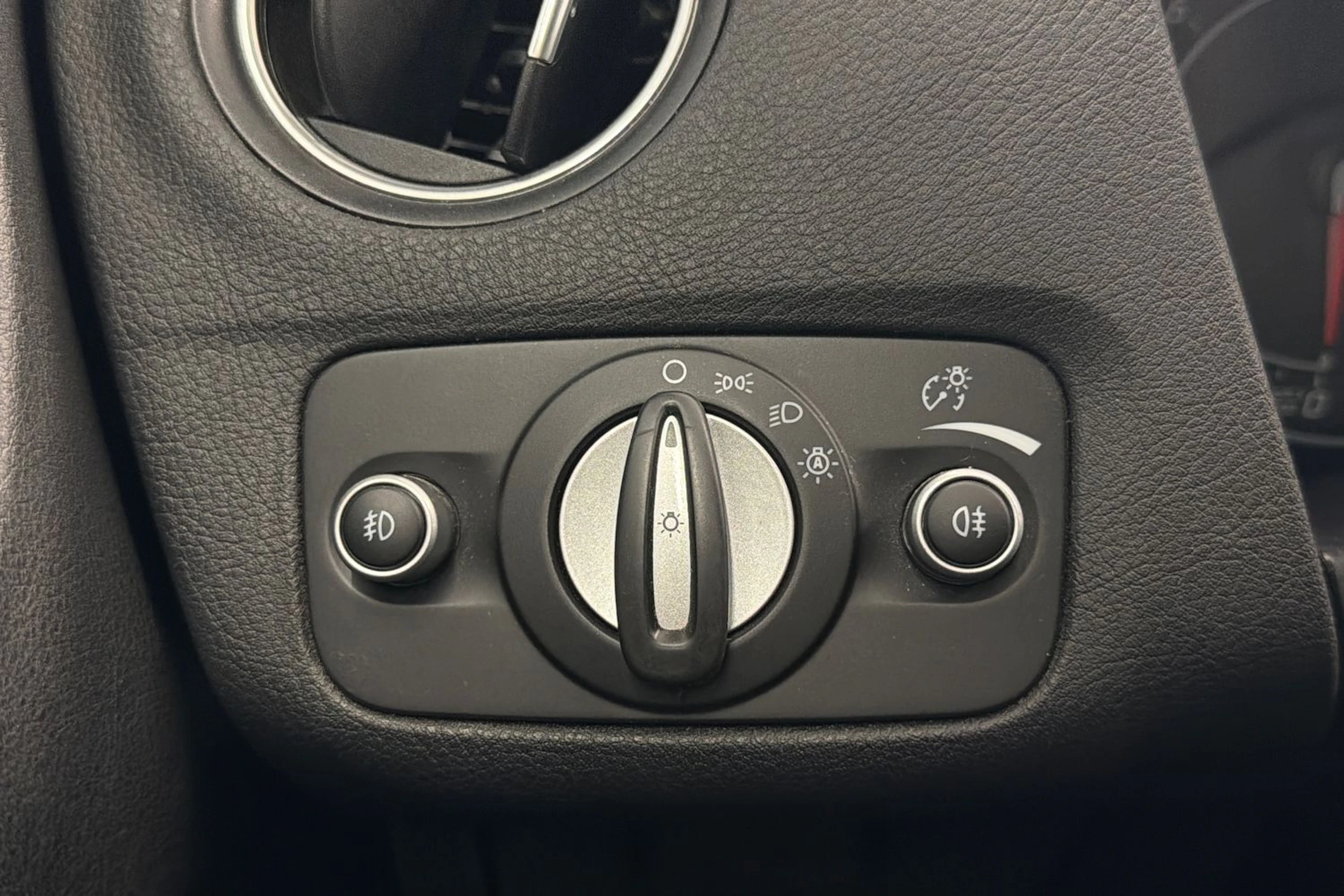 harmaa Ford Mondeo 2014 kuva 15.