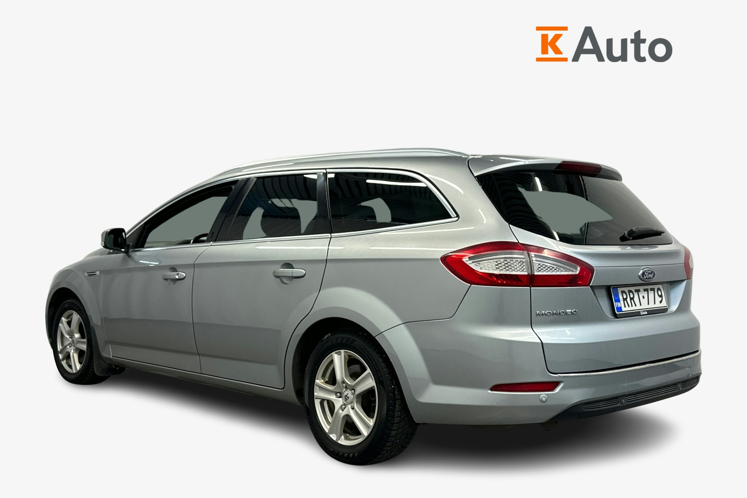 harmaa Ford Mondeo 2013 kuva 2.