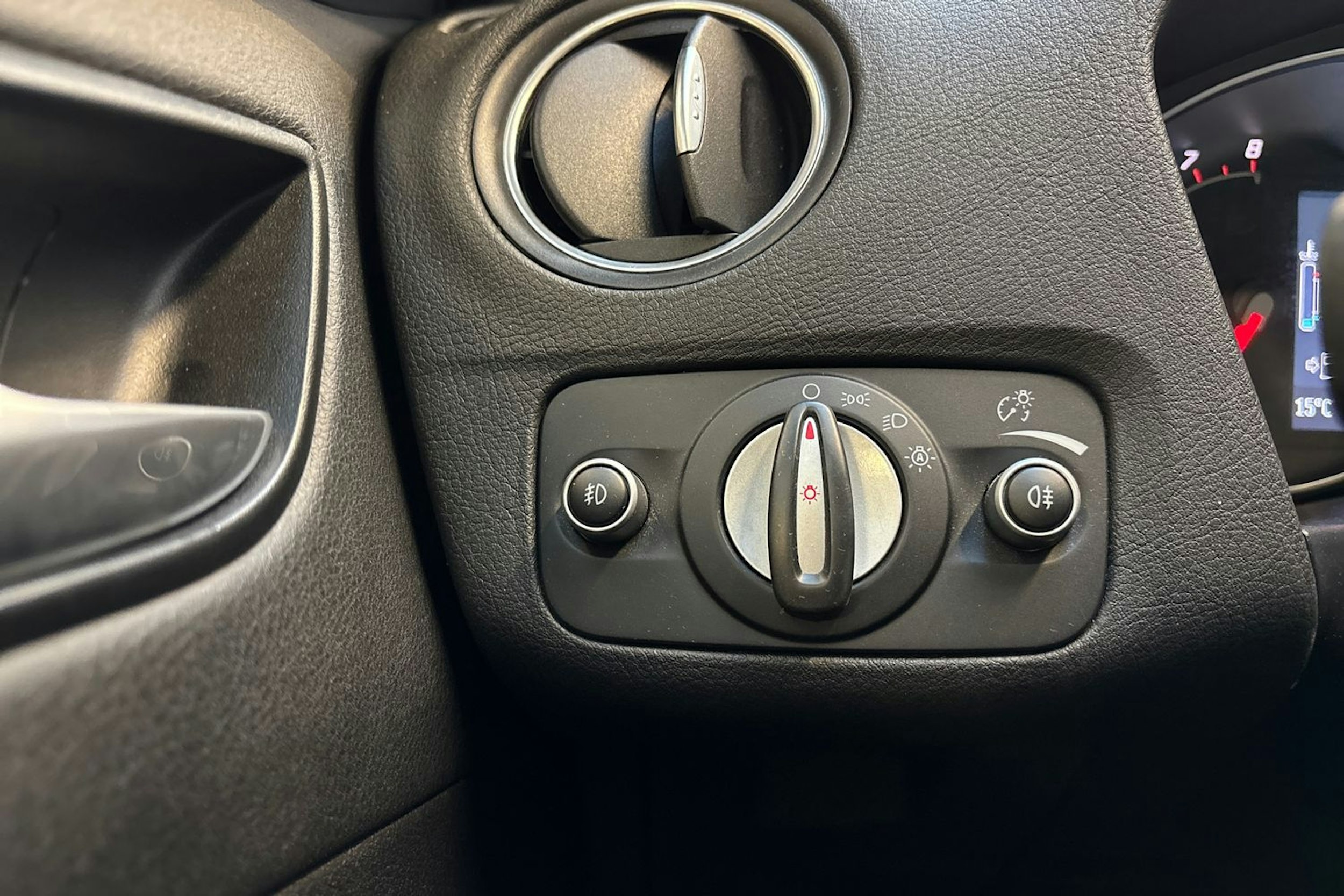 harmaa Ford Mondeo 2013 kuva 19.