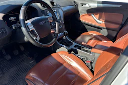 valkoinen Ford Mondeo 2014 kuva 3.