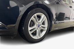 musta Ford Mondeo 2015 kuva 11.