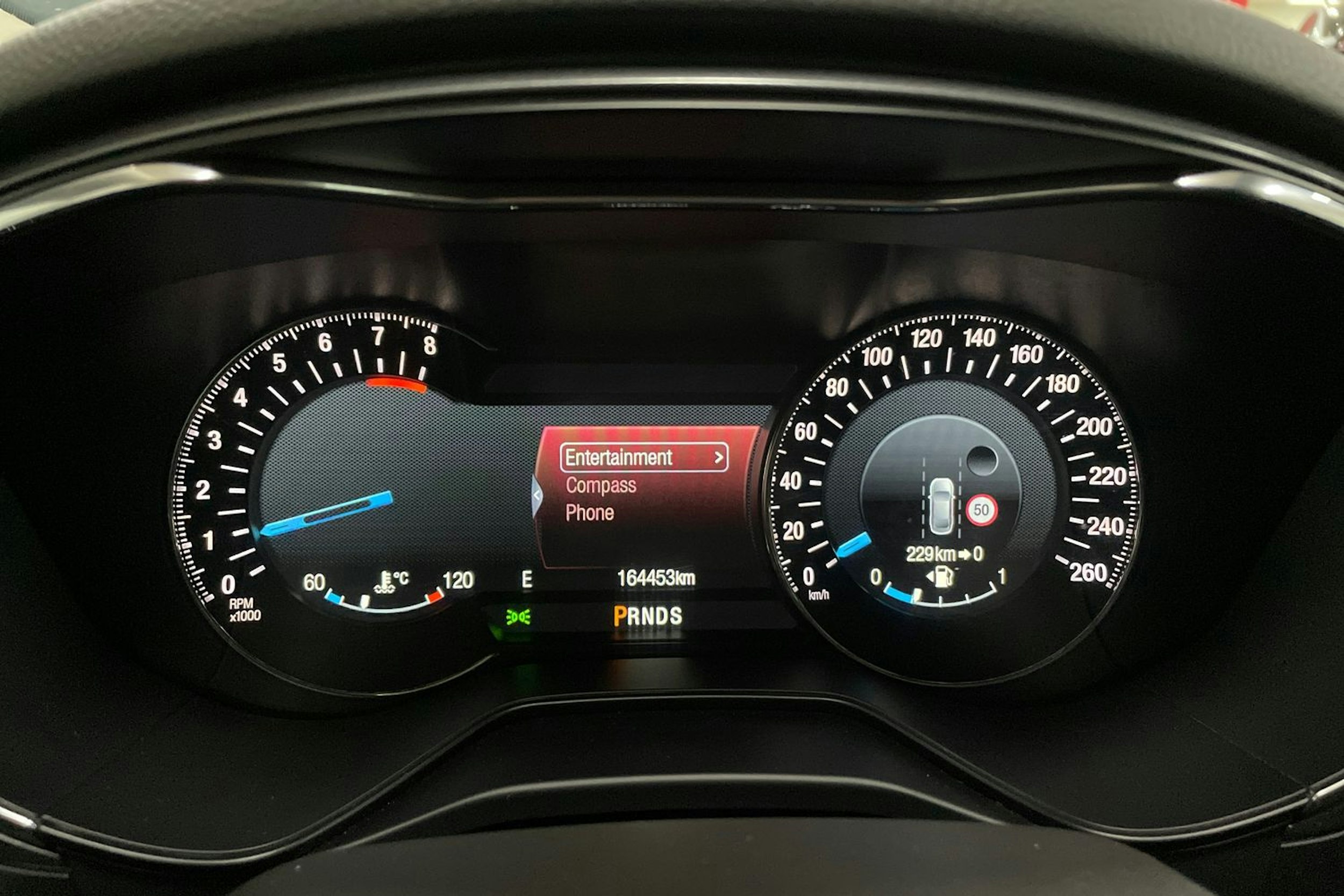 musta Ford Mondeo 2015 kuva 15.