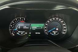 sininen Ford Mondeo 2015 kuva 14.