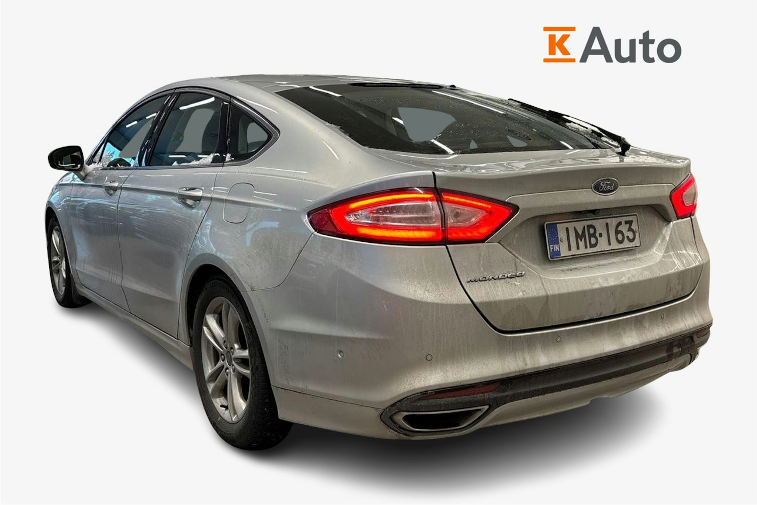 harmaa Ford Mondeo 2015 kuva 2.