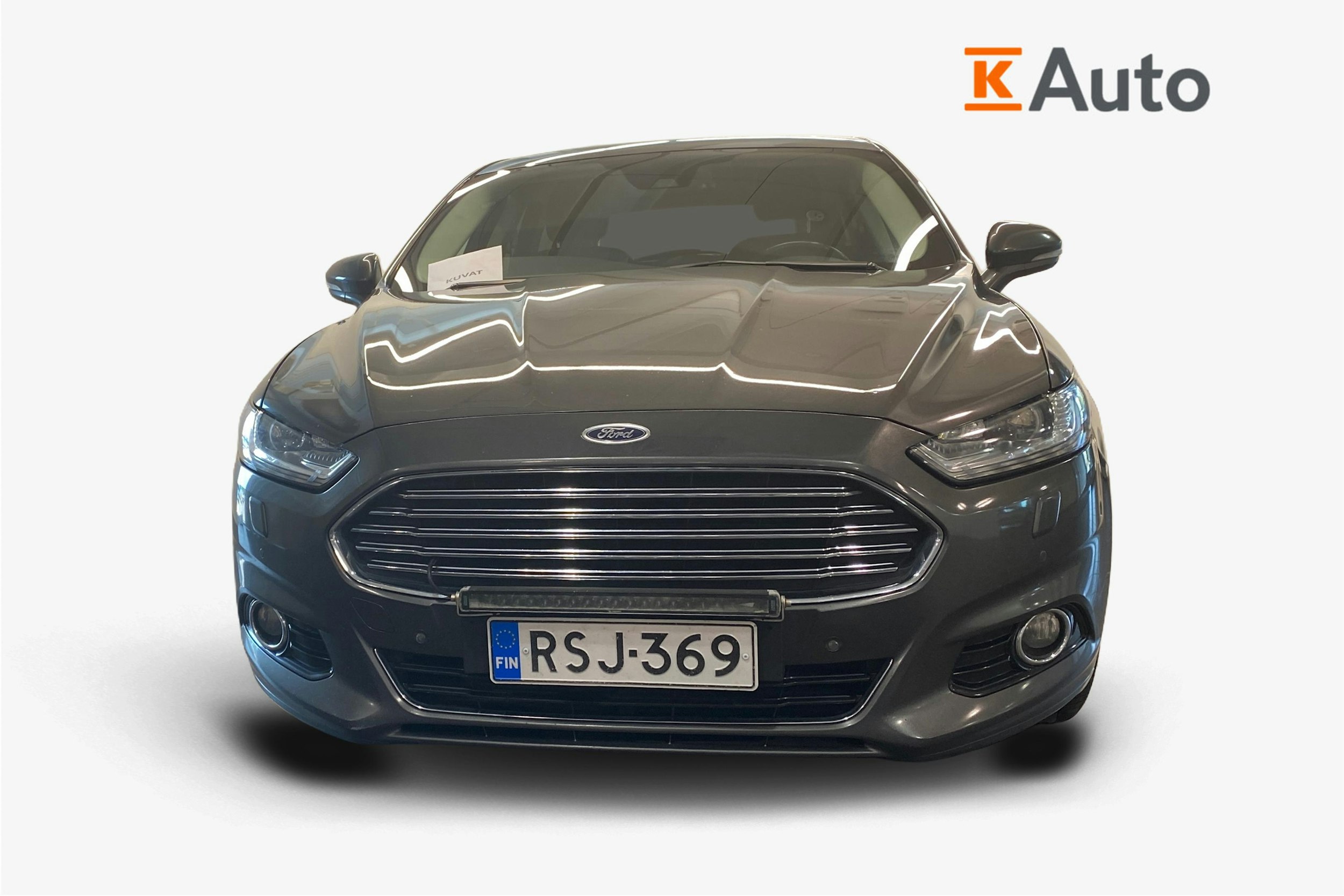 Harmaa Ford Mondeo 2015 kuva 4.