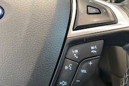 Harmaa Ford Mondeo 2015 kuva 18.