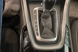 Harmaa Ford Mondeo 2015 kuva 22.
