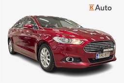 punainen Ford Mondeo 2015 kuva 1.