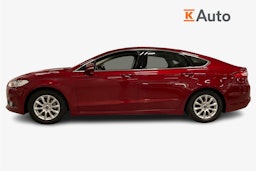 punainen Ford Mondeo 2015 kuva 6.
