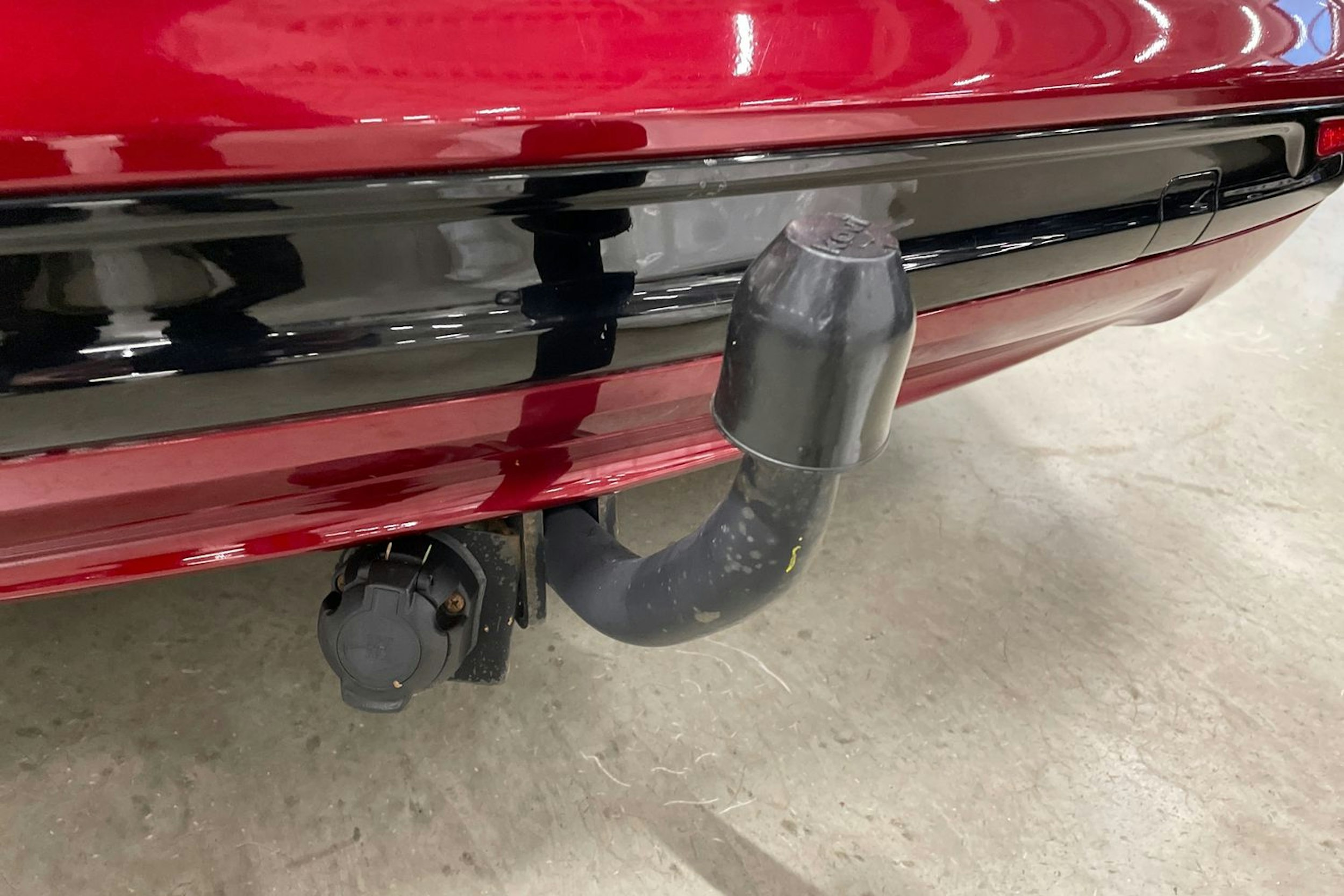 punainen Ford Mondeo 2015 kuva 35.