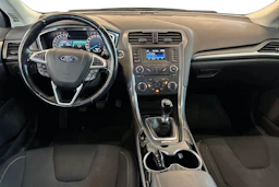 Harmaa Ford MONDEO 2016 kuva 7.