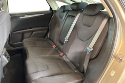 Harmaa Ford MONDEO 2016 kuva 8.