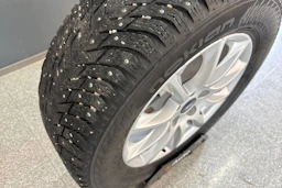 Harmaa Ford MONDEO 2016 kuva 19.