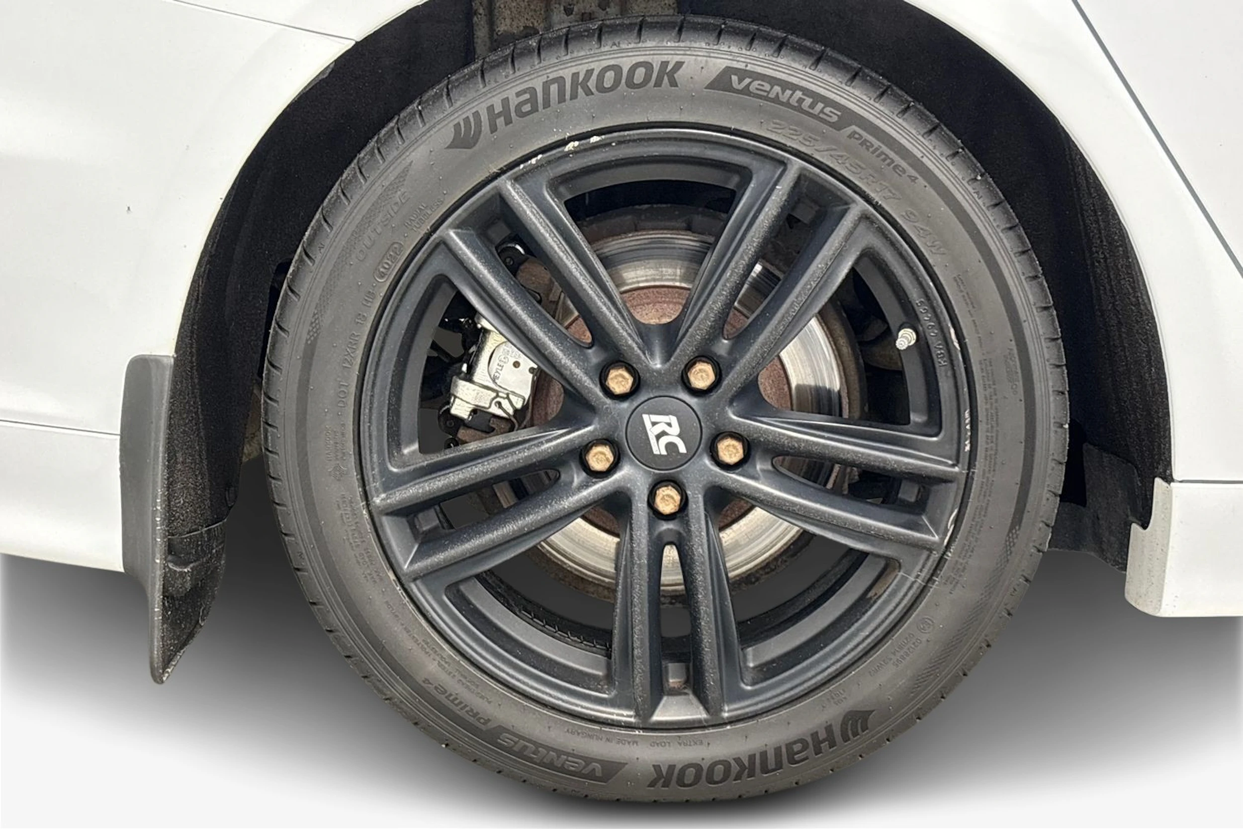 valkoinen Ford Mondeo 2016 kuva 9.