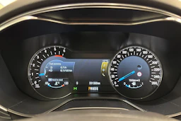 valkoinen Ford Mondeo 2016 kuva 14.