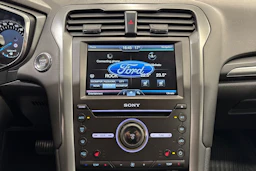 valkoinen Ford Mondeo 2016 kuva 16.