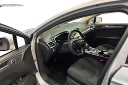 Harmaa Ford MONDEO 2016 kuva 6.