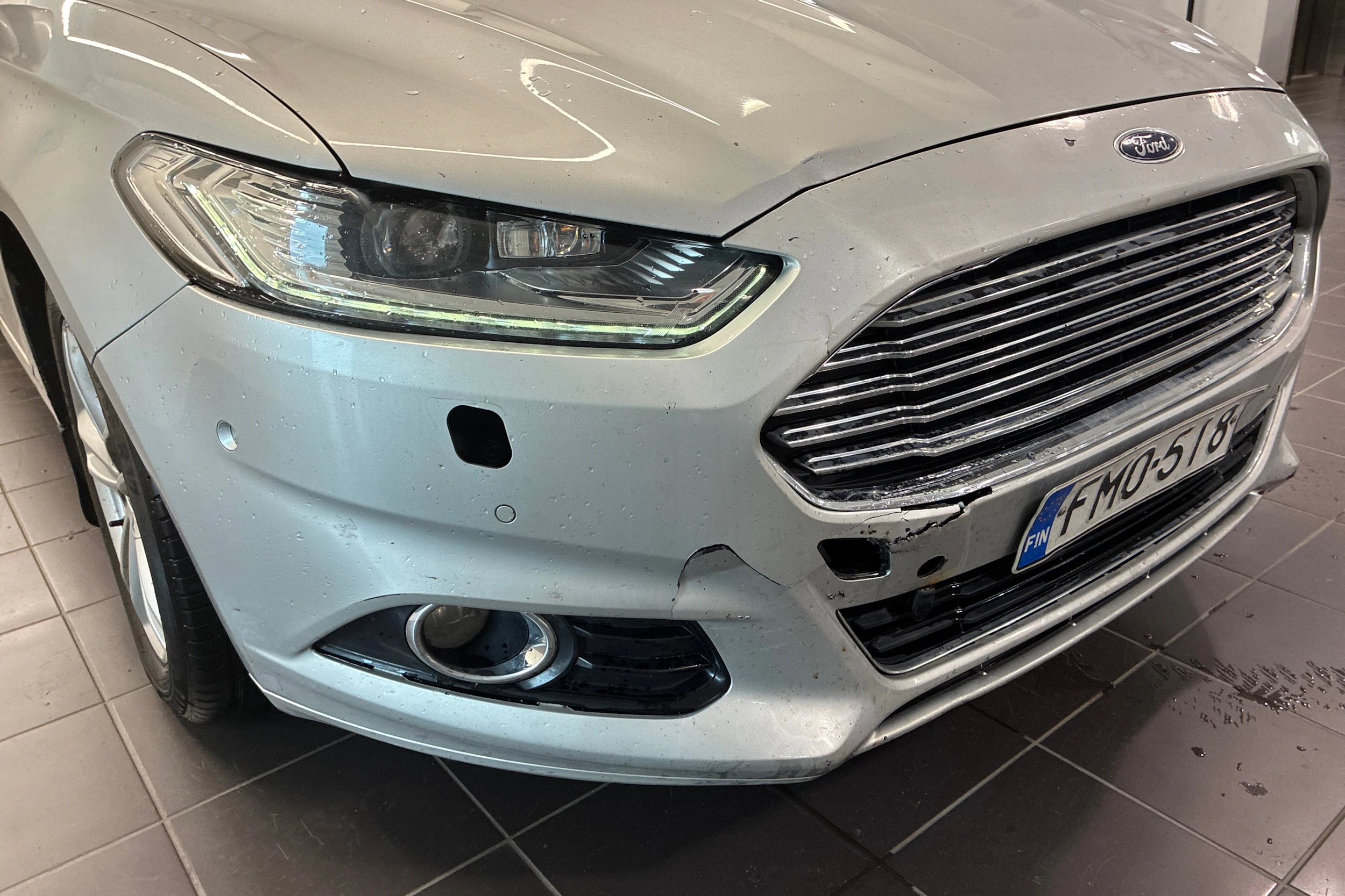 Harmaa Ford MONDEO 2016 kuva 13.
