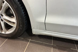 Harmaa Ford MONDEO 2016 kuva 16.