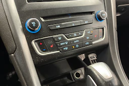 Harmaa Ford MONDEO 2016 kuva 31.