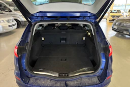 sininen Ford Mondeo 2016 kuva 5.