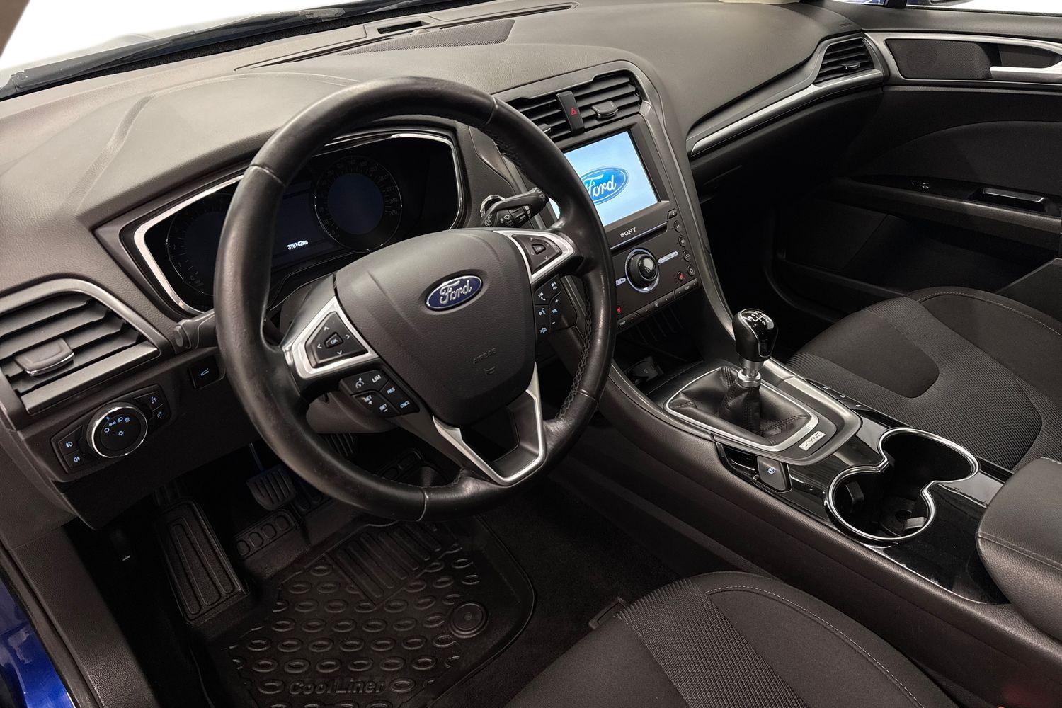Ford Mondeo 2016, bild 6/35