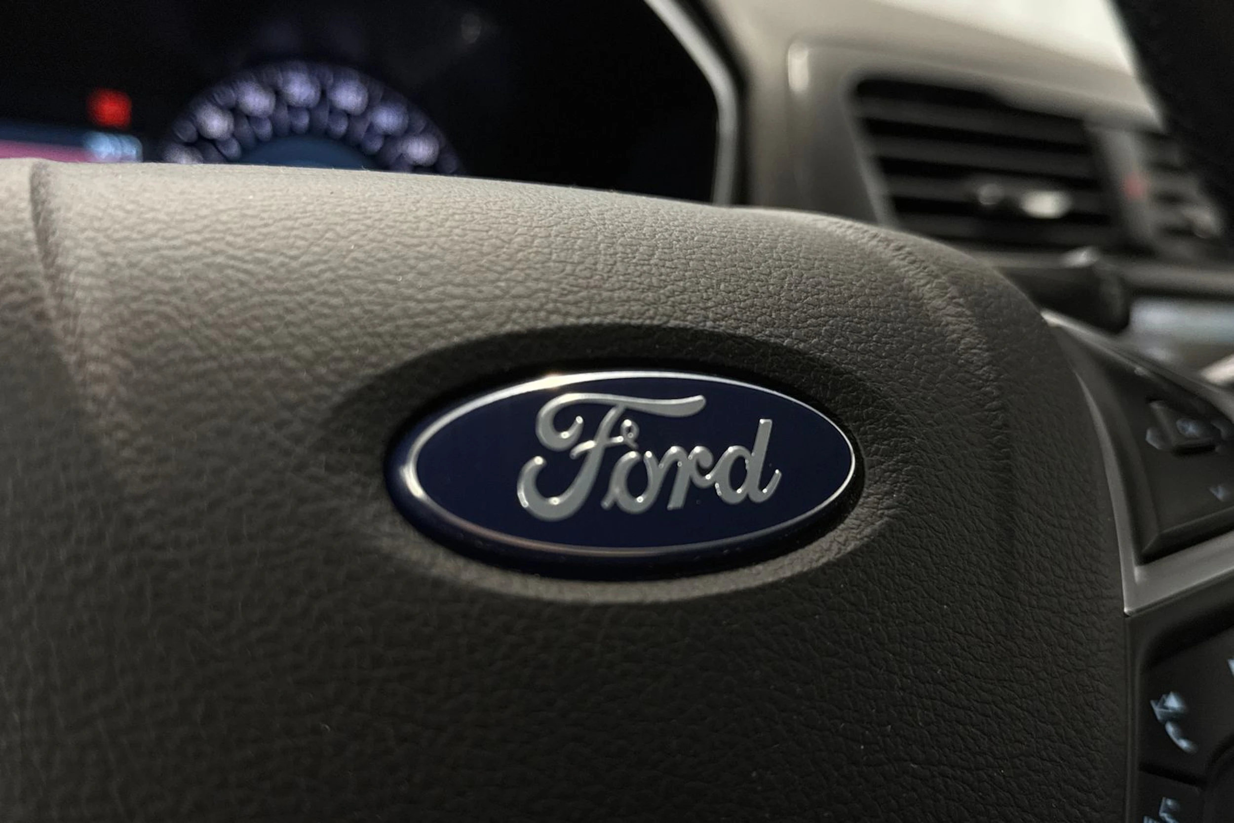 sininen Ford Mondeo 2016 kuva 33.