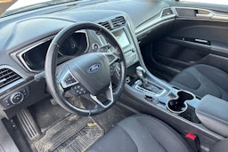 Valkoinen Ford MONDEO 2016 kuva 7.