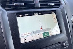 Valkoinen Ford MONDEO 2016 kuva 15.