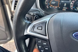 Valkoinen Ford MONDEO 2016 kuva 19.
