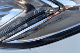 Valkoinen Ford MONDEO 2016 kuva 29.