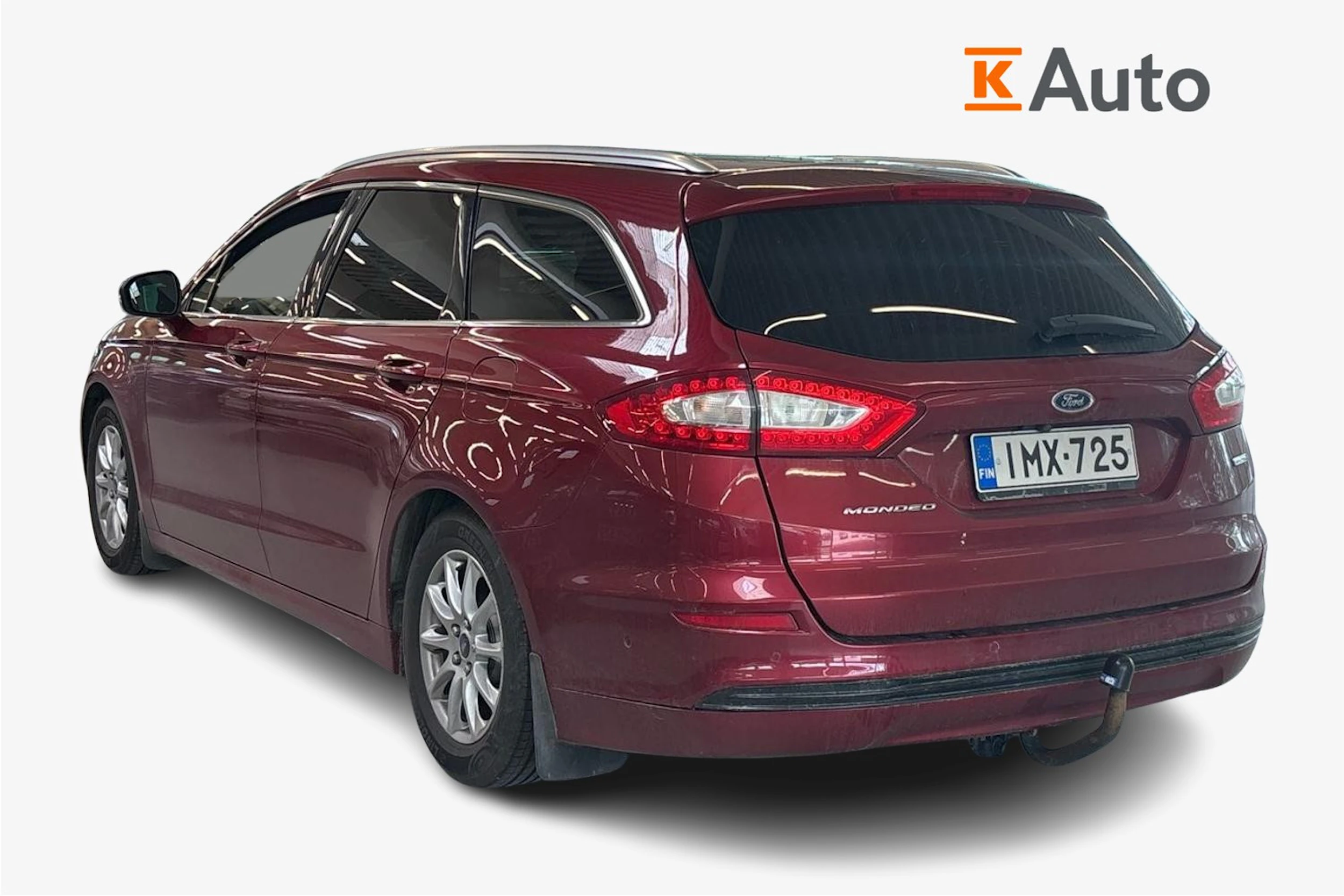 punainen Ford Mondeo 2016 kuva 2.