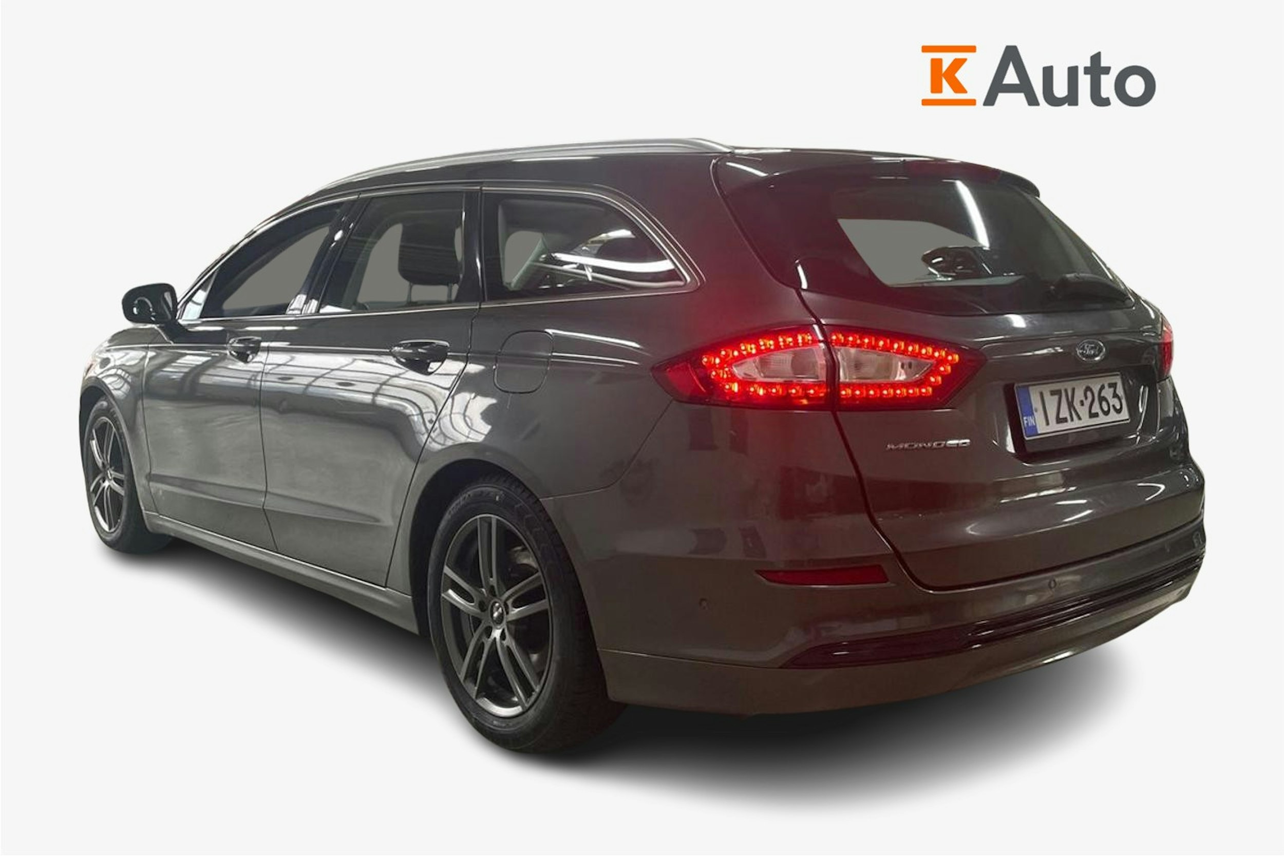 Harmaa Ford MONDEO 2016 kuva 2.
