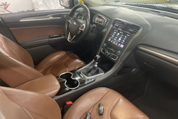 Harmaa Ford MONDEO 2016 kuva 15.