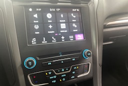 Harmaa Ford MONDEO 2016 kuva 18.