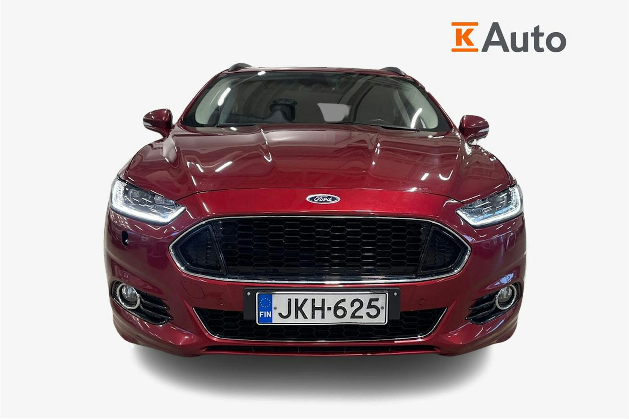 punainen Ford Mondeo 2016 kuva 4.