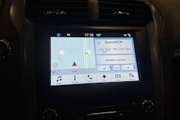 punainen Ford Mondeo 2016 kuva 19.