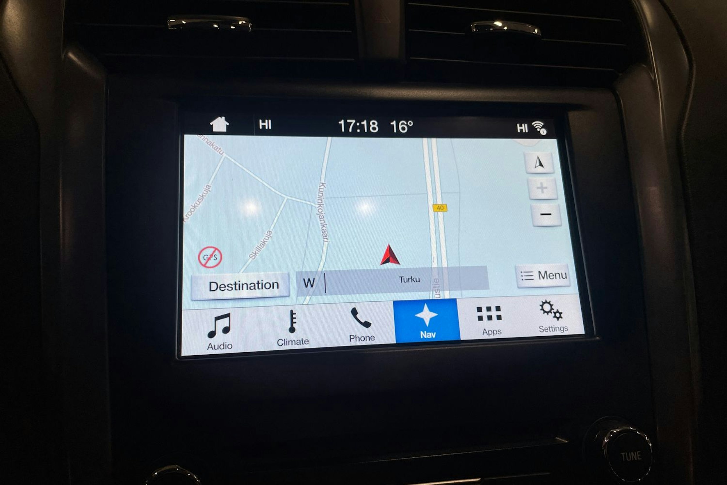 punainen Ford Mondeo 2016 kuva 21.