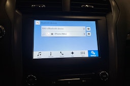 punainen Ford Mondeo 2016 kuva 25.