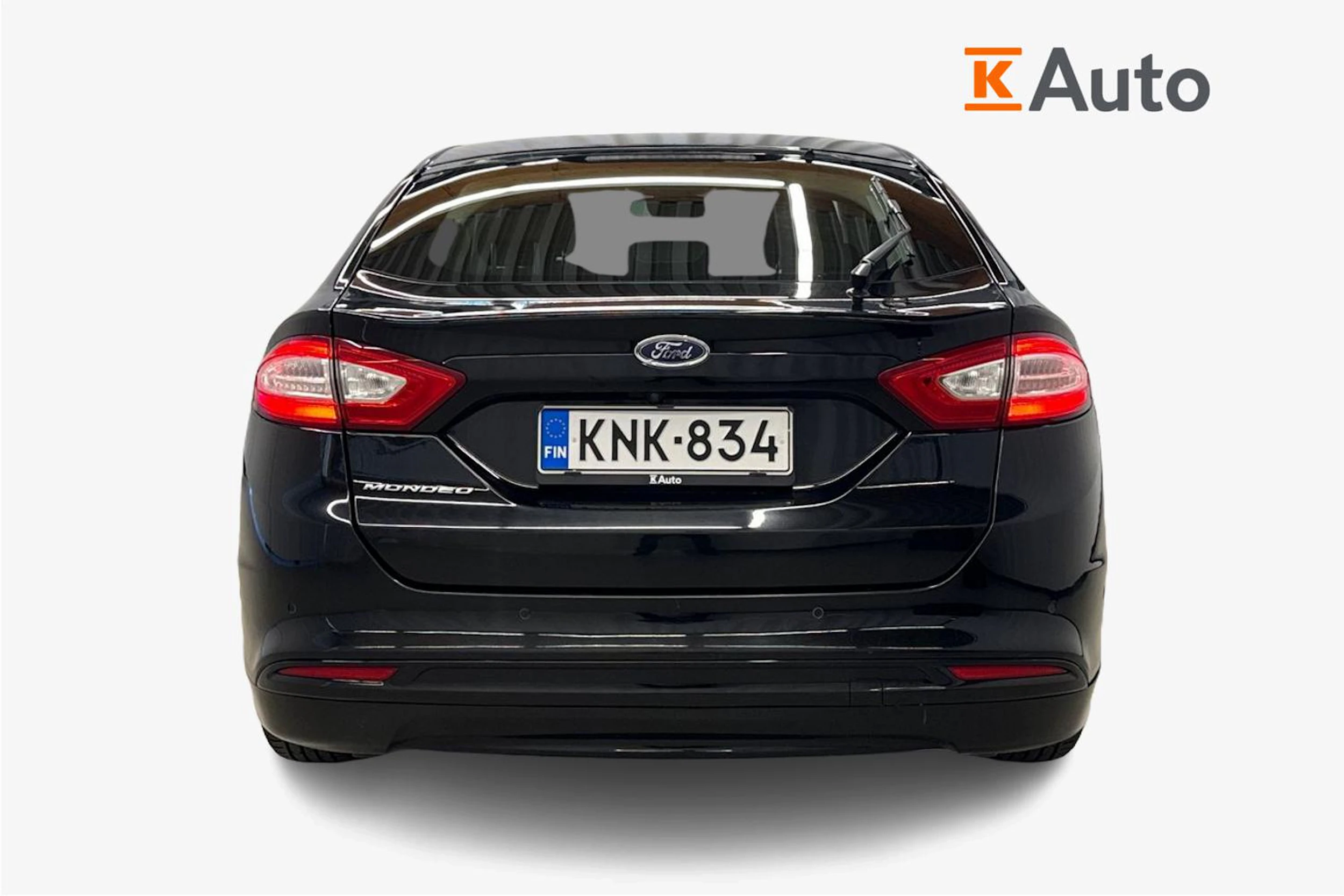 musta Ford Mondeo 2016 kuva 4.