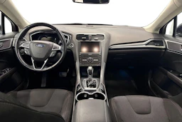 musta Ford Mondeo 2016 kuva 9.