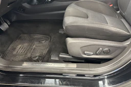 musta Ford Mondeo 2016 kuva 17.