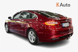 Punainen Ford MONDEO 2016 kuva 2.
