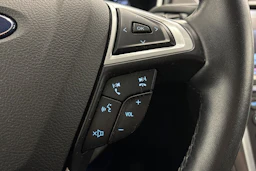 musta Ford Mondeo 2016 kuva 15.