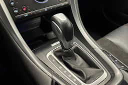 musta Ford Mondeo 2016 kuva 21.