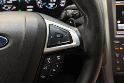 Valkoinen Ford MONDEO 2016 kuva 16.